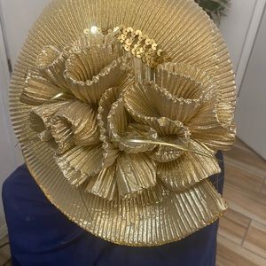 Lady Gold church hat